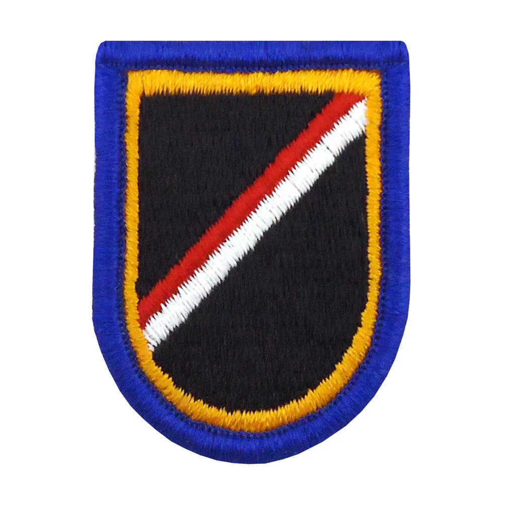 18th Cavalry, 1st Squadron, Troop E Beret Flash