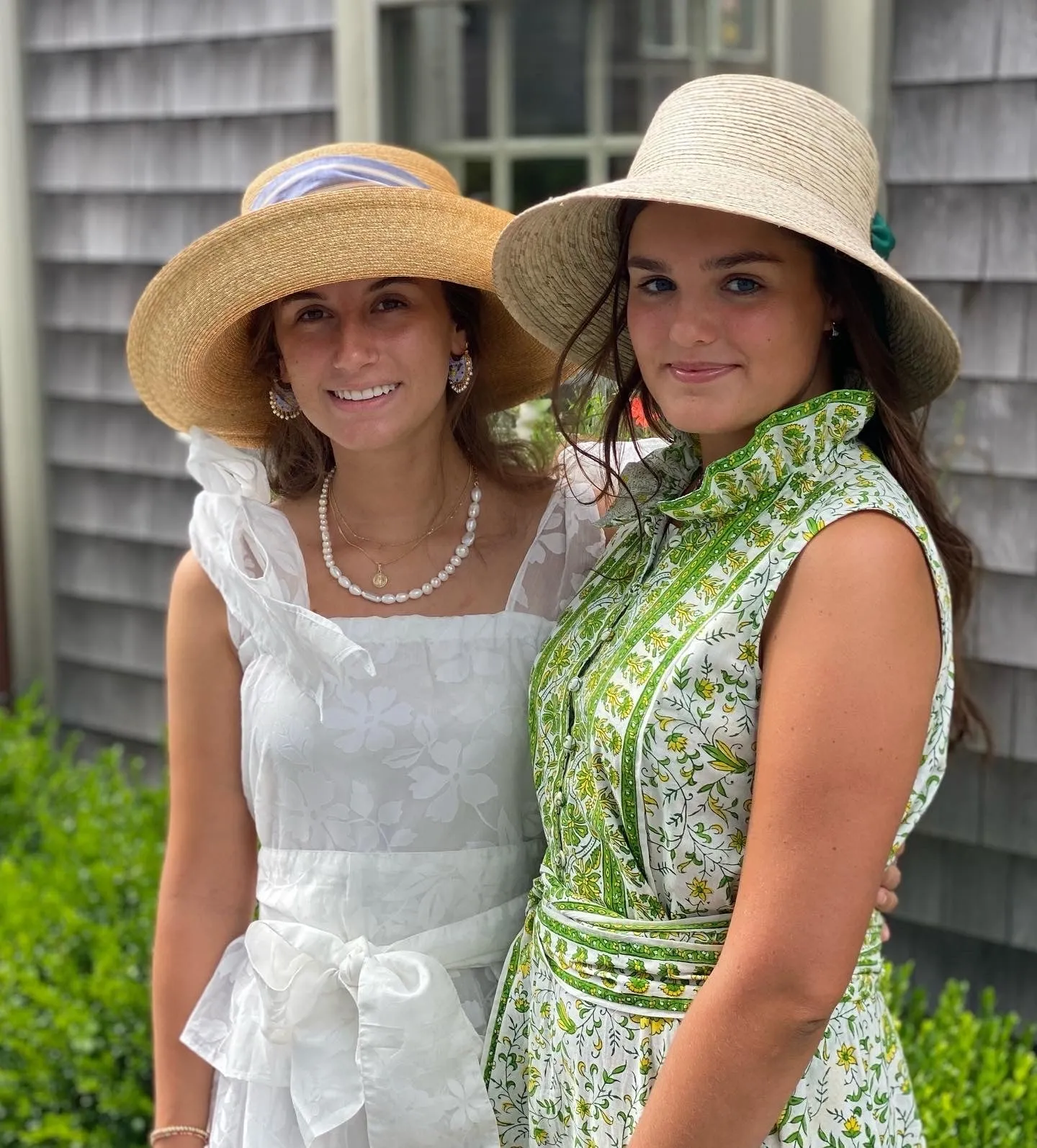Clematis Bucket Hat - Black Wide & Short Grosgrain Ribbon
