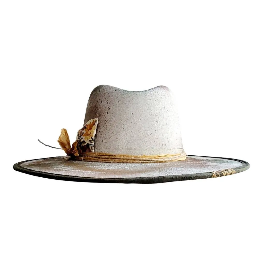 Maximus Western Hat : Beige/Green