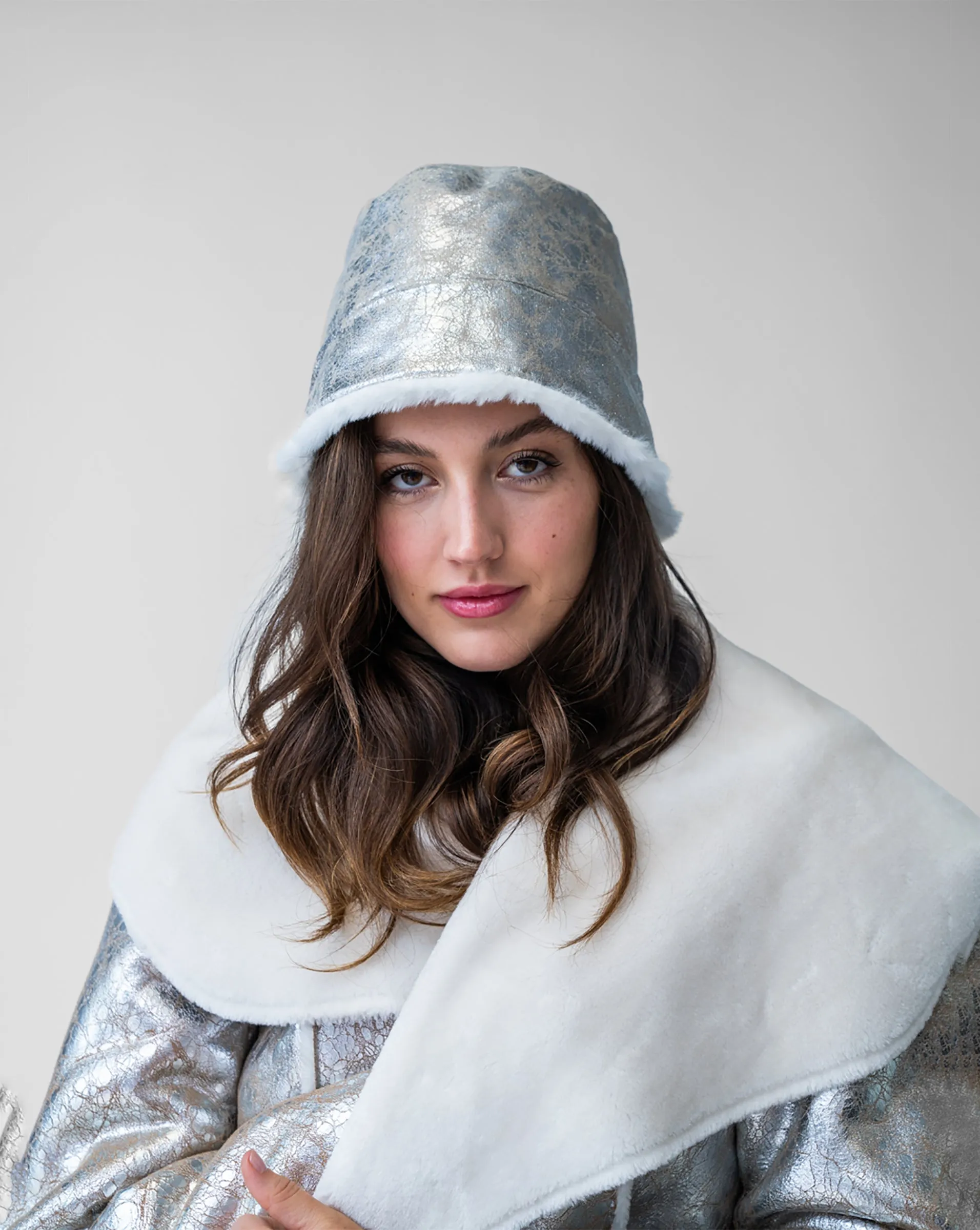 Moonstone Metallic Faux Shearling Bucket Hat