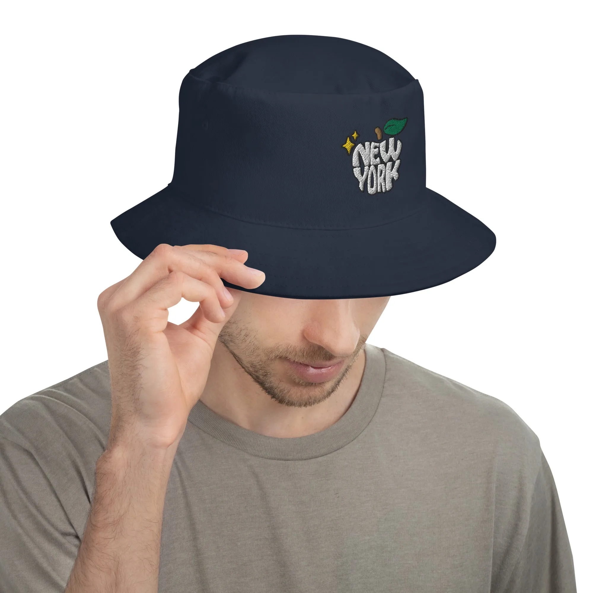 New York Apple Logo Embroidered Bucket Hat