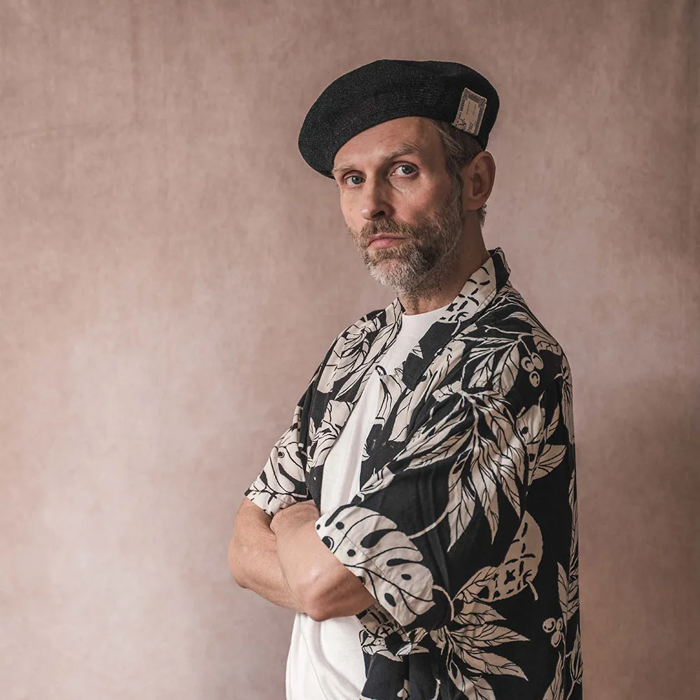 S PAPER BERET