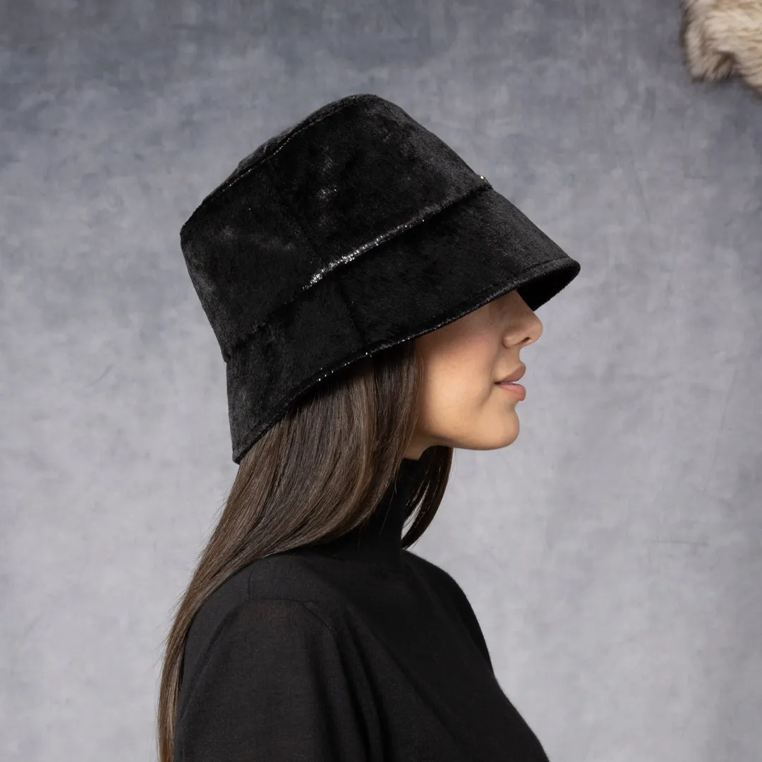 Yuki Velvet Packable Bucket Hat
