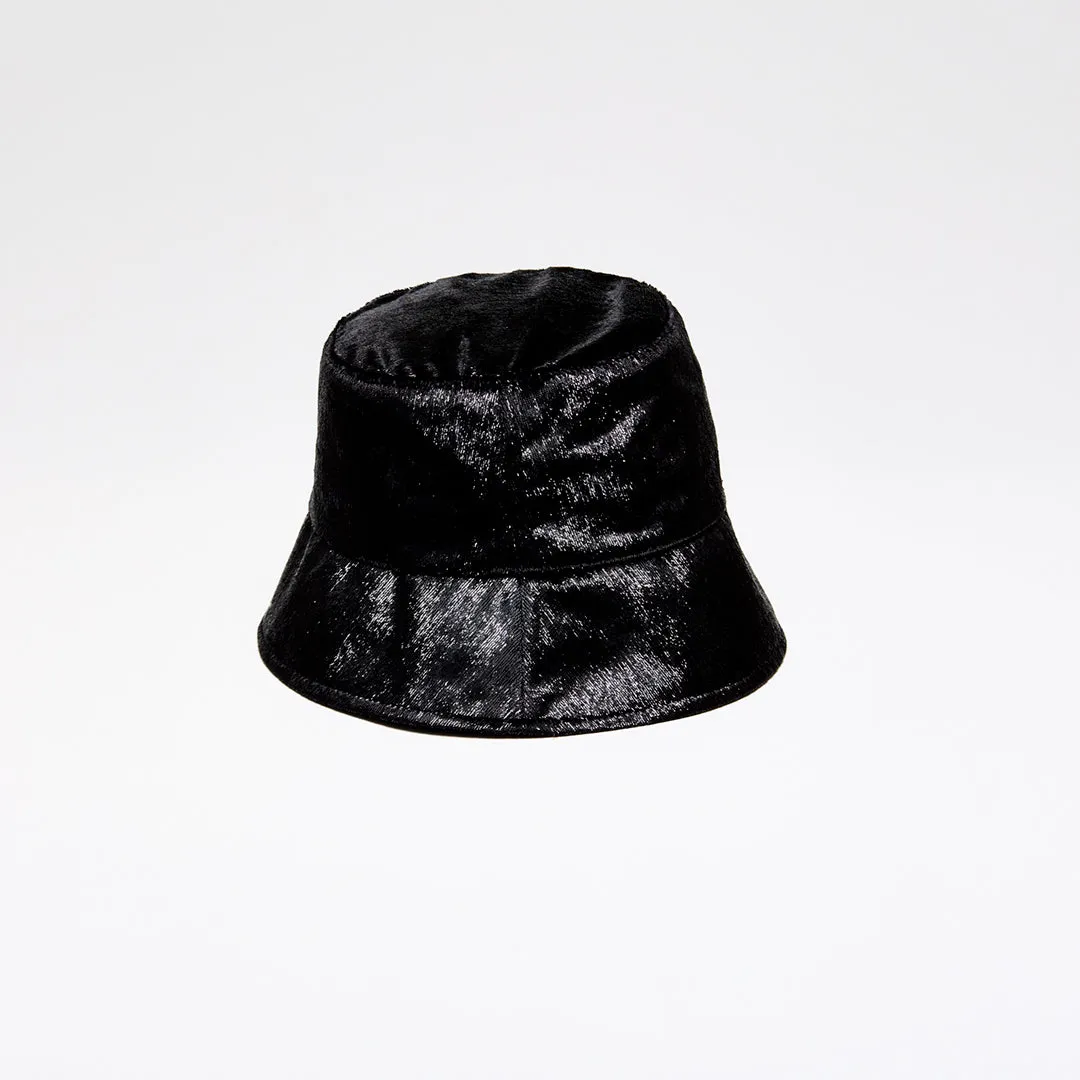 Yuki Velvet Packable Bucket Hat